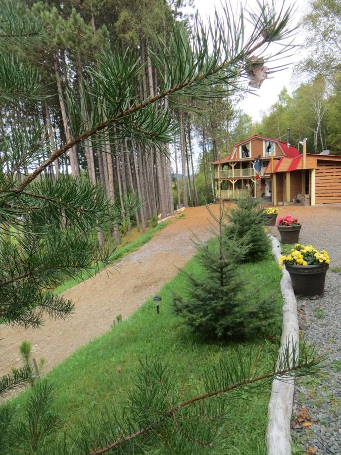 La Maison Sous Les Arbres Saint Roch de Mekinac Exteriér fotografie